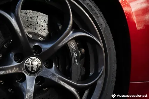 alfa romeo giulia quadrifoglio supersport 13