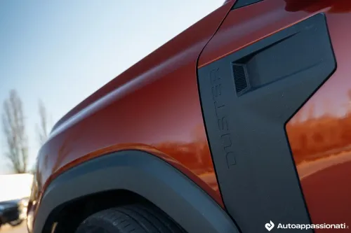 dacia duster hybrid journey 17