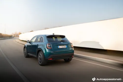 dinamica fiat 600 posteriore