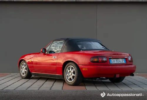 Mazda MX-5 NA 1.8 16v 1994 tre quarti posteriore capote chiusa