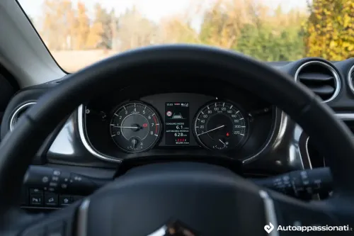 quadro strumenti vitara 2025