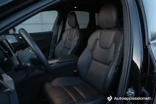 Volvo XC60 sedili 