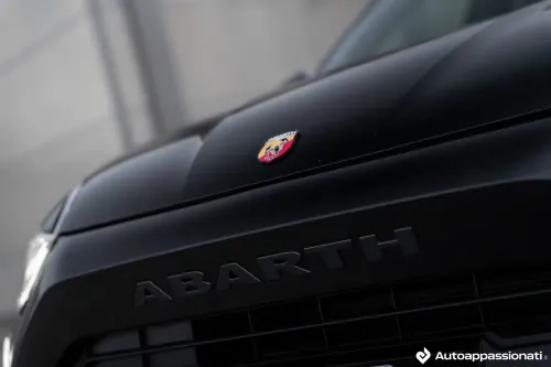 abarth 600e turismo 03