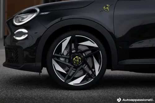 abarth 600e turismo 05