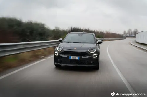 abarth 600e turismo 21