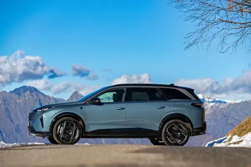 dimensioni peugeot 5008