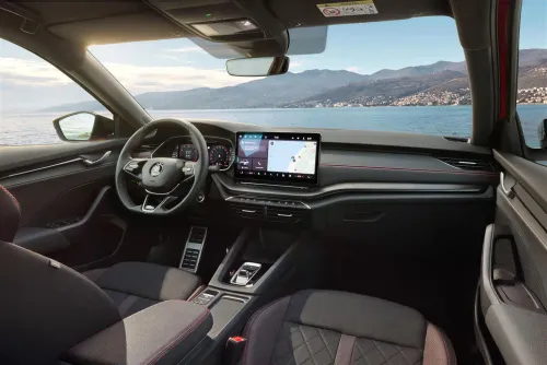 Skoda Octavia RS 2025