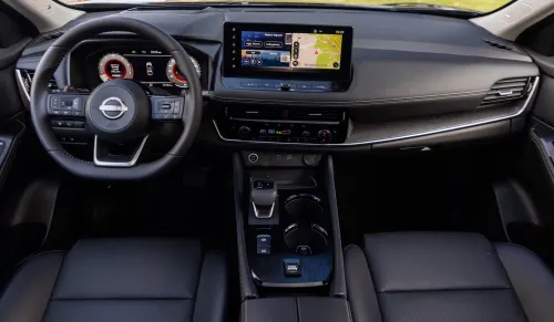 nissan x trail mild hybrid interni