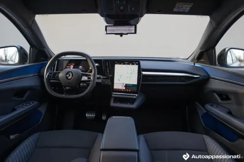 interni renault scenic e-tech 2025