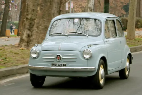 FIAT 600