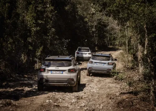 jeep avenger 4xe gamma