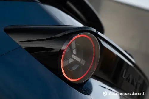 faro posteriore lancia ypsilon 2025