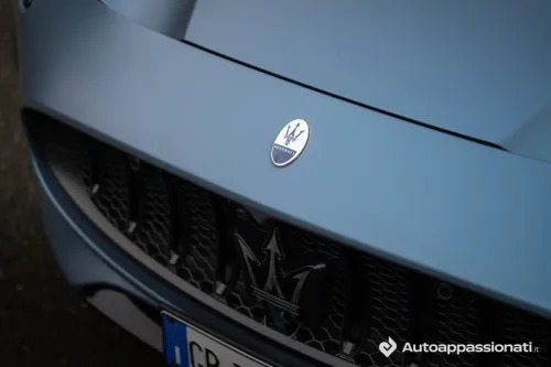 maserati grancabrio folgore 10