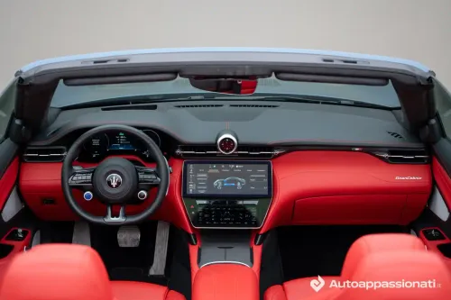 maserati grancabrio folgore 18