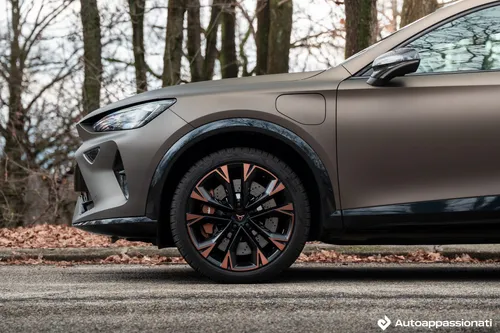 cupra formentor vz plug in 12