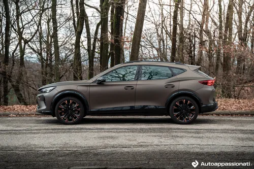 cupra formentor vz plug in 13