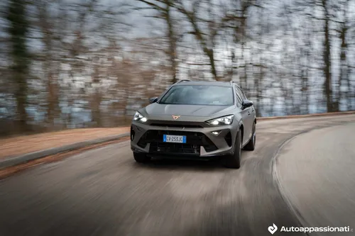 cupra formentor vz plug in 26