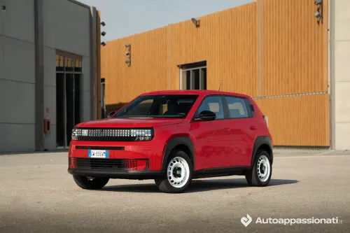 fiat grande panda elettrica 1