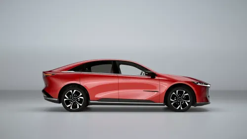 Mazda-6e-laterale piena