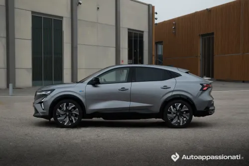 renault rafale 2025 laterale