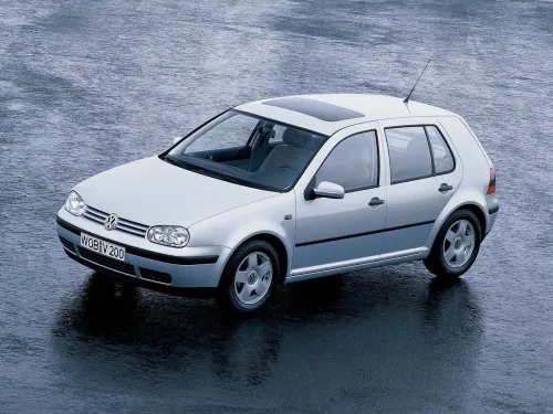 volkswagen_golf-IV_5-door_386