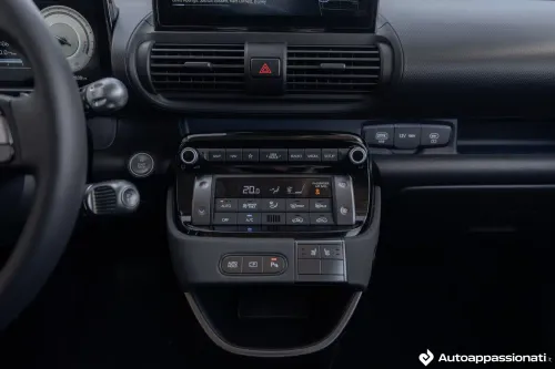 hyundai inster bev 11