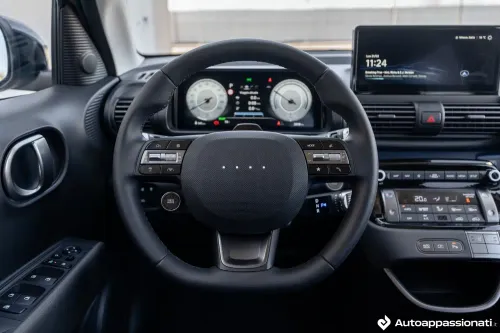 hyundai inster bev 13