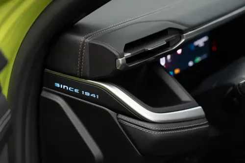 dettaglio interni jeep compass 2025