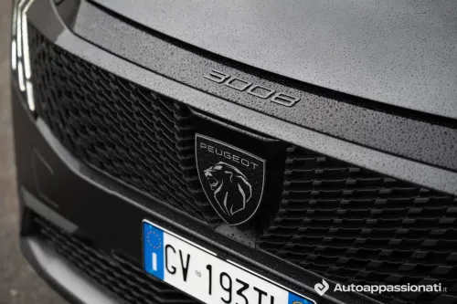 peugeot 3008 hybrid 05