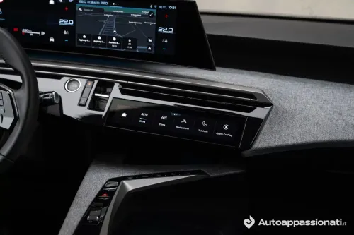 peugeot 3008 hybrid 11