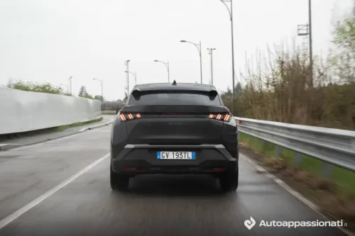 peugeot 3008 hybrid 21