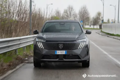 peugeot 3008 hybrid 25