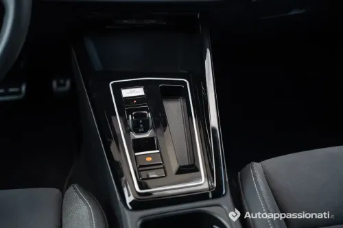 volkswagen golf ehybrid 18