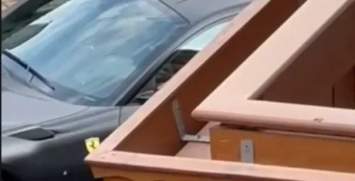 ferrari sinner 812 competizione