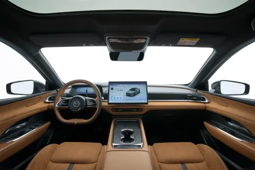 interni mazda6e