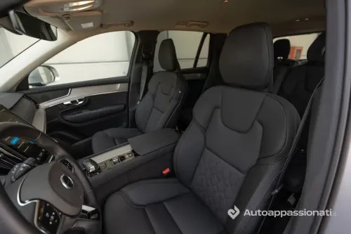 volvo xc90 t8 2025 28