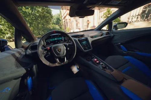 Lamborghini Temerario Sardegna interni