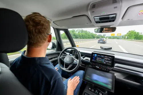 bosch_automated_driving_alliance_test_vehicle