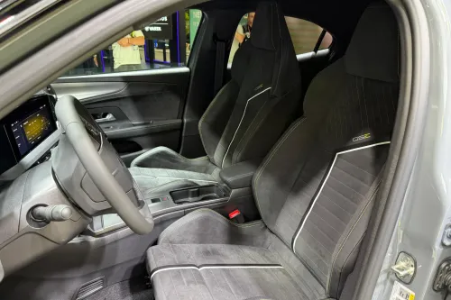 Opel Mokka GSE interni