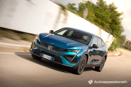 dinamica anteriore peugeot e-408