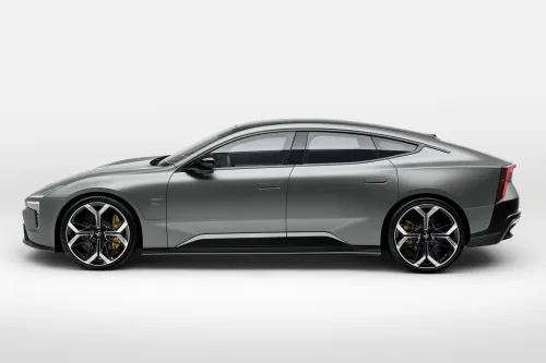 Polestar 5_Vista frontale