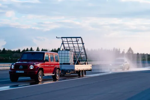 Mercedes illumination