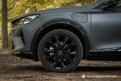 cupra formentor e hybrid 2025 4