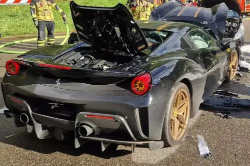 ferrari-458-vs-peugeot