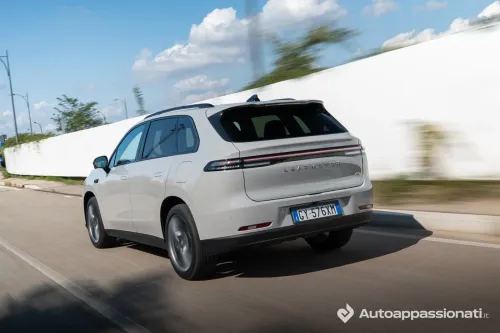 dinamica posteriore leapmotor c10 reev