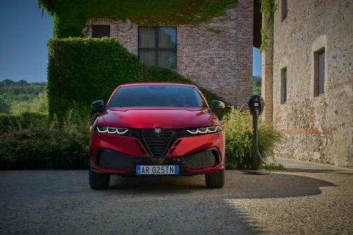 Nuova Alfa Romeo Tonale 2026