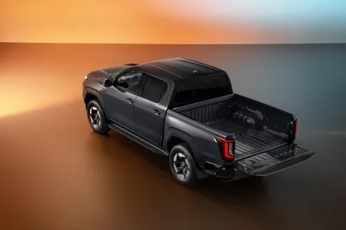 toyota hilux elettrico