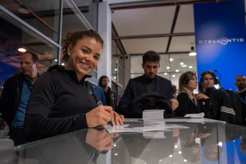 Alfa Romeo Tonale e Jasmine Paolini (4)