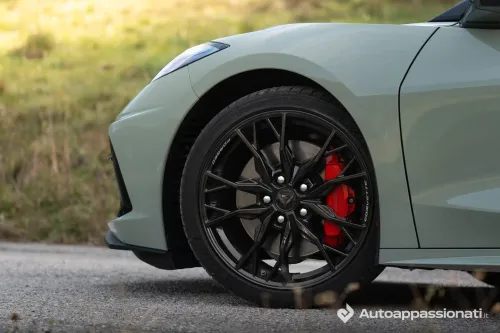 corvette c8 stingray 2025 4