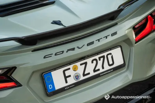 corvette c8 stingray 2025 5